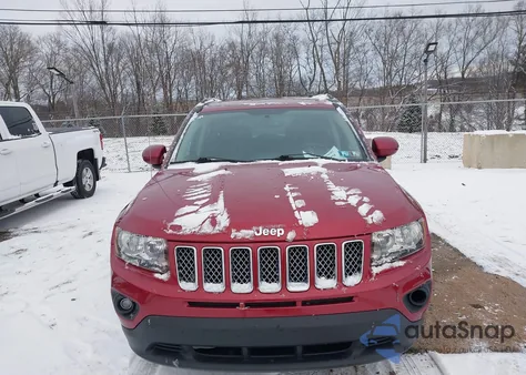 2014 Jeep Compass Latitude из США, поврежденный, VIN 1C4NJDEB2ED520737